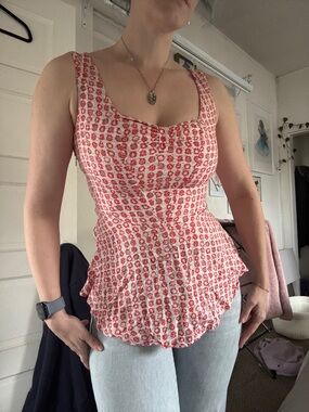 Vintage free people peplum floral top | white red floral vintage tank